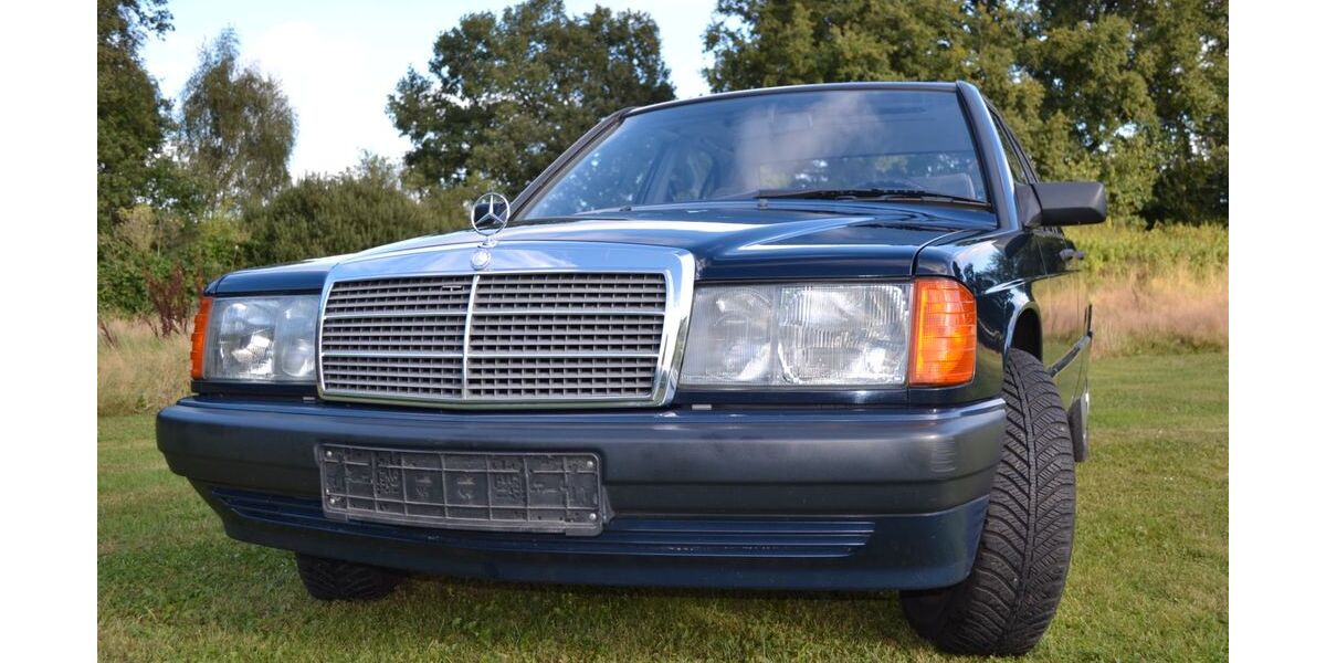 Mercedes-Benz 190 99.350 km 7.700 &euro; Elmshorn 25337