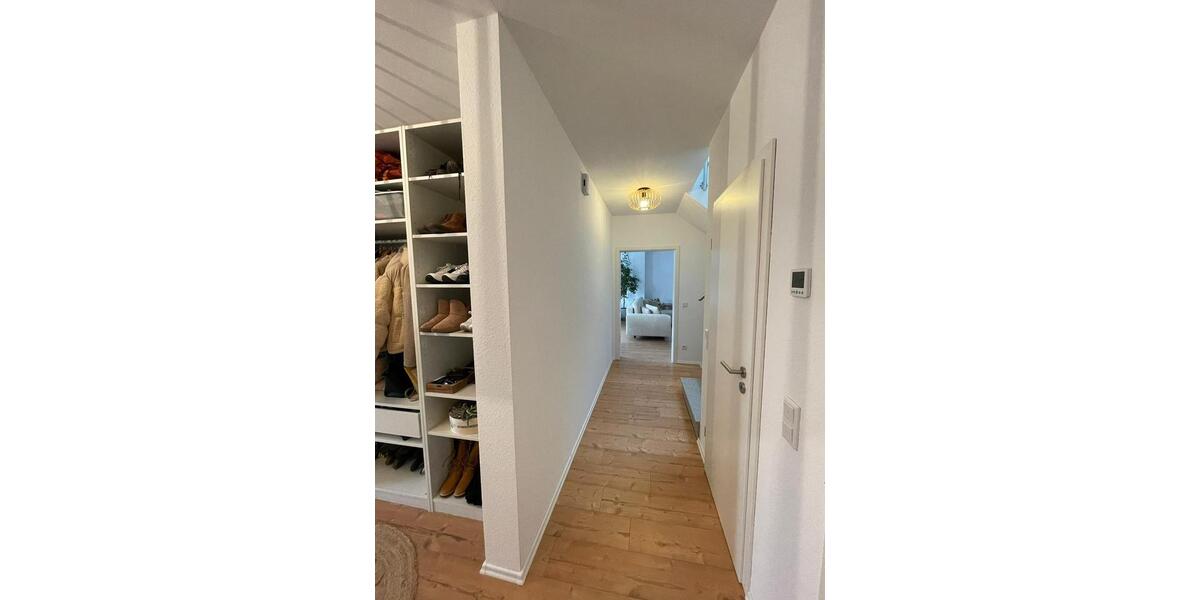 Reihenhaus Nörvenich - 3 Zimmer, 110 m&sup2;, 1.800&euro; | Angebot:25027195