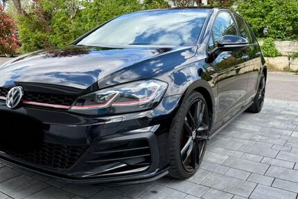 VW Golf 85.000 km 22.999 &euro; Freiberg am Neckar 71691