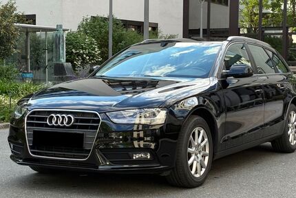 Audi A4 169.000 km 8.950 &euro; Fürth 90765
