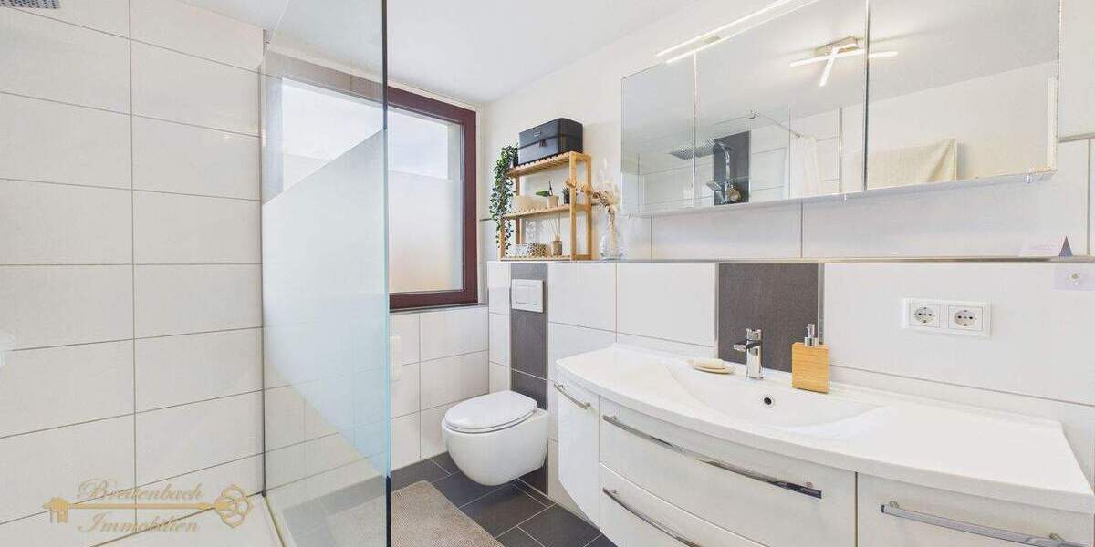 Etagenwohnung Achim Baden - 3 Zimmer, 86 m&sup2;, 299.000&euro; | Angebot:25836388