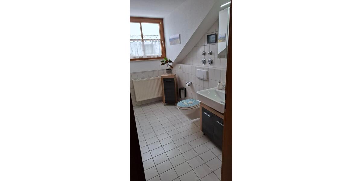 Dachgeschoßwohnung Dietmannsried - 2.5 Zimmer, 56 m&sup2;, 220.000&euro; | Angebot:27030291