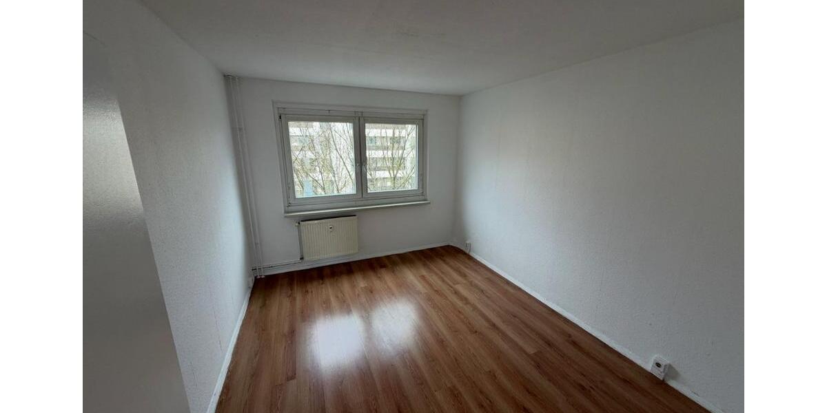 Etagenwohnung Oranienburg - 3 Zimmer, 70 m&sup2;, 875&euro; | Angebot:25999600