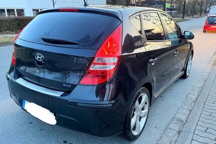 Hyundai i30 156.000 km 4.500 &euro; Ammersbek 22949