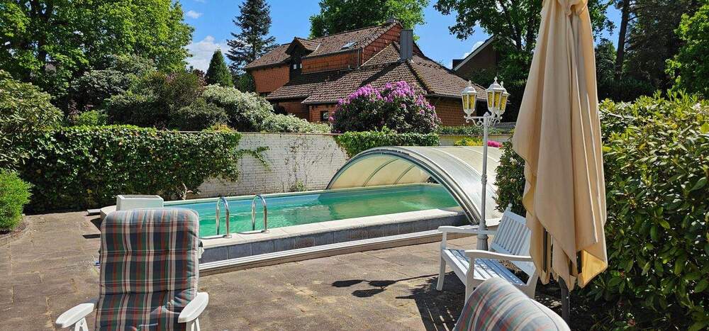 Mehrfamilienhaus, Wohnhaus Buxtehude - 5 Zimmer, 120 m&sup2;, 3.000&euro; | Angebot:25689700