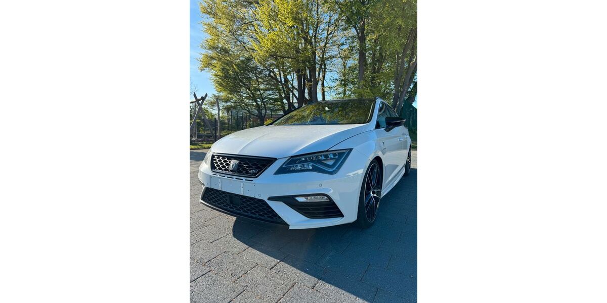 Seat Leon 147.196 km 17.250 &euro; Rödinghausen 32289