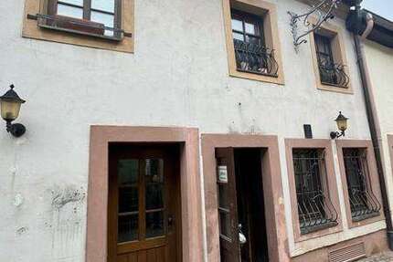 Haus zum Kaufen in Ottweiler 330.000 € 224 m²