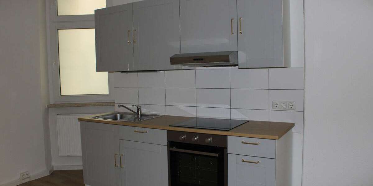 geräumige 2 Zimmer-Wohnung mit Einbauküche *ab sofort verfügbar* in bester Lage - Erdgeschoßwohnung Magdeburg Stadtfeld Ost | Angebot:10983291