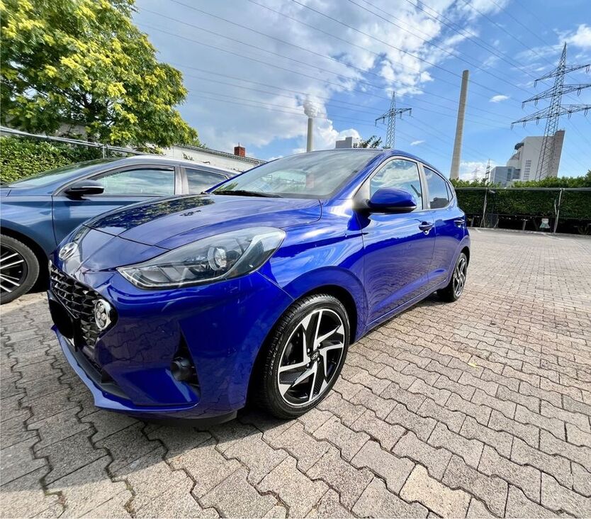 i10