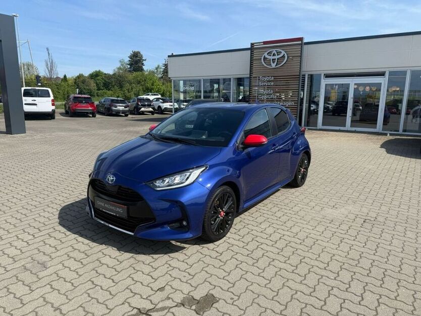 Yaris