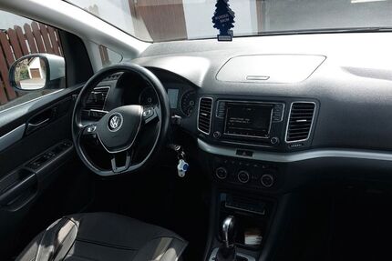 VW Sharan 208.000 km 14.500 &euro; Mindelheim 87719