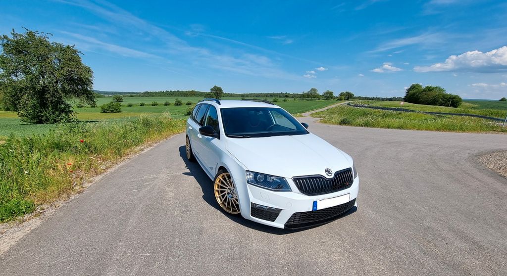 Skoda Octavia 127.250 km 23.499 &euro; Östringen 76684