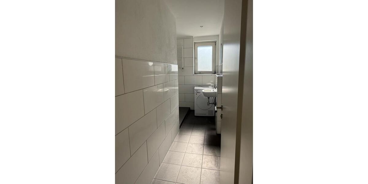 Mehrfamilienhaus, Wohnhaus Lübbecke - 14 Zimmer, 330 m&sup2;, 3.000&euro; | Angebot:26419249