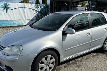VW Golf 255.000 km 666 &euro; Laupheim 88471
