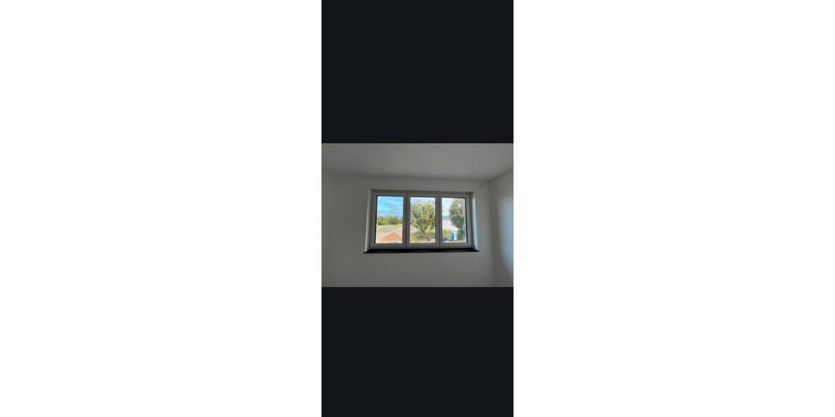 Etagenwohnung Bitterfeld-Wolfen Wolfen - 3 Zimmer, 88 m&sup2;, 1.290&euro; | Angebot:27628377