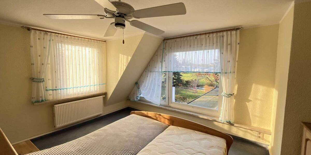 Doppelhaushälfte Dresden Briesnitz - 4 Zimmer, 100 m&sup2;, 270.000&euro; | Angebot:26799195