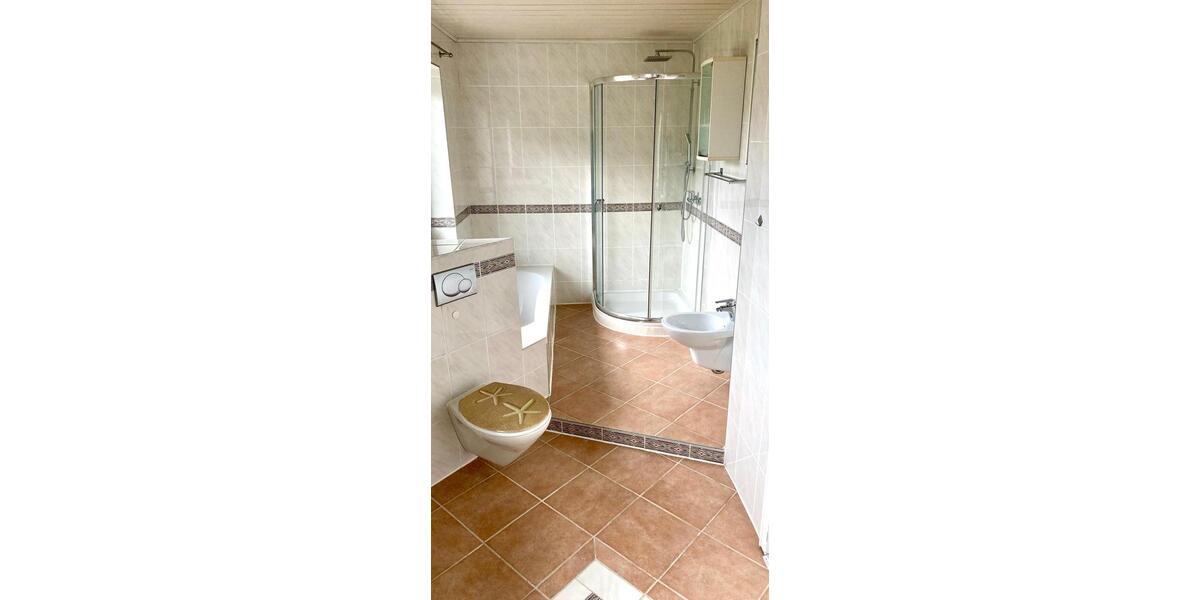 Reihenhaus Dingolfing - 3 Zimmer, 100 m&sup2;, 1.300&euro; | Angebot:26623750