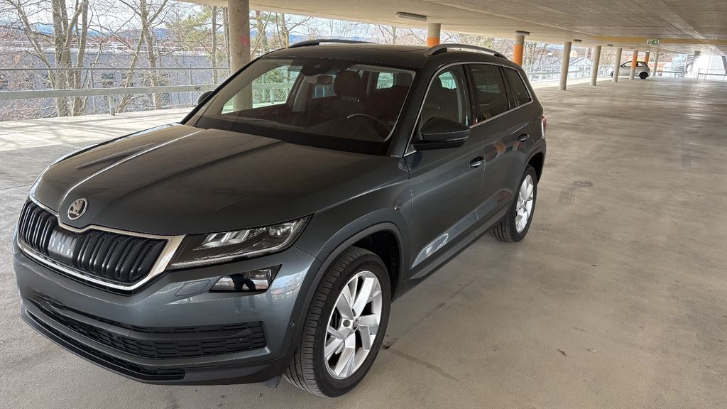 Skoda Kodiaq 95.000 km 24.850 &euro; Großkarolinenfeld 83109