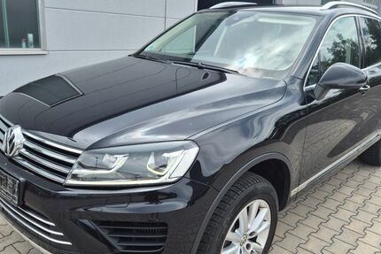 VW Touareg 176.000 km 16.990 &euro; Schwarzenfeld 92521