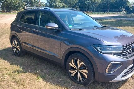 VW T-Cross 2.650 km 27.900 &euro; Mannheim 68239