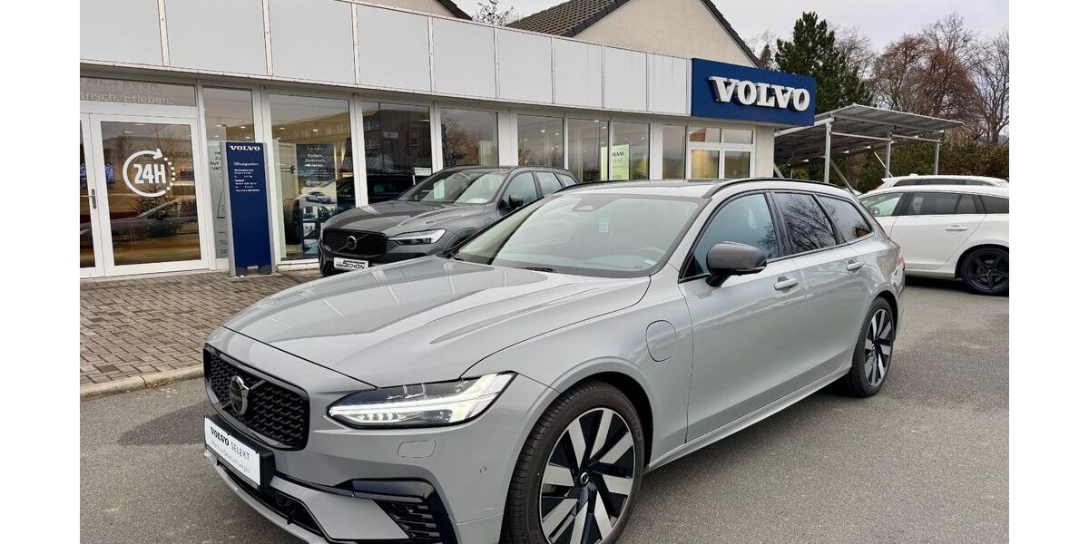 Volvo V90 24.500 km 48.690 &euro; Bautzen 02625