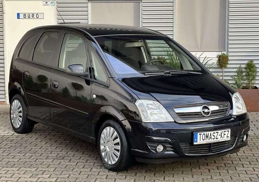 Opel Meriva 175.117 km 2.950 € Hamm 59075