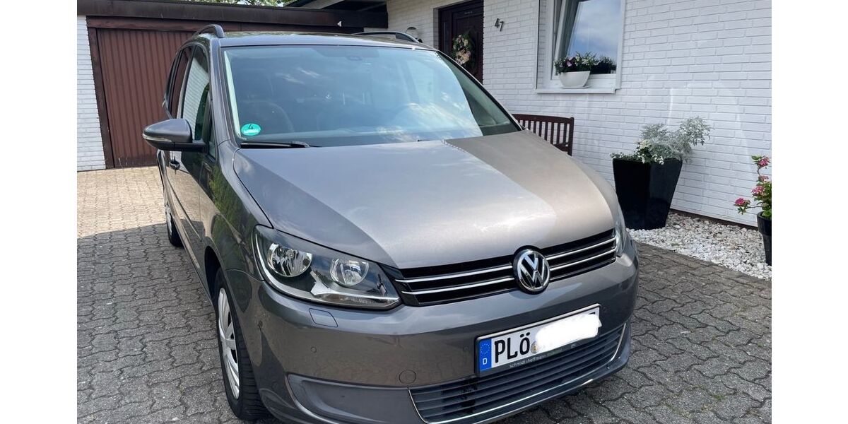 VW Touran 125.000 km 7.555 &euro; Schwentinental 24223