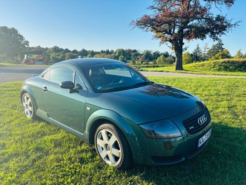TT
