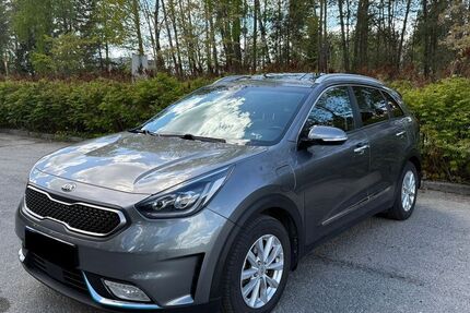 Kia Niro 73.800 km 15.850 &euro; Mering 86415