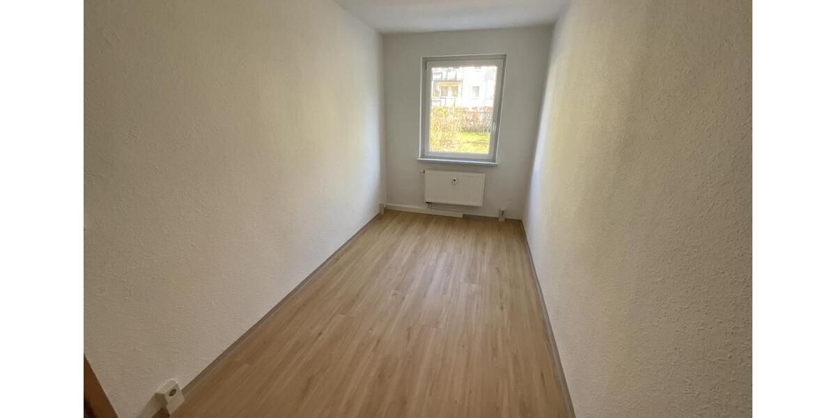Erdgeschoßwohnung Suhl - 3 Zimmer, 56 m&sup2;, 365&euro; | Angebot:26676878
