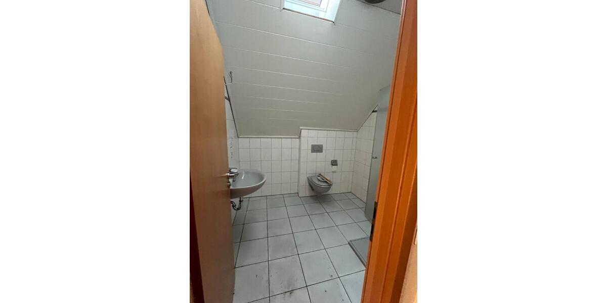 Dachgeschoßwohnung Landau in der Pfalz - 3 Zimmer, 104 m&sup2;, 832&euro; | Angebot:26492660