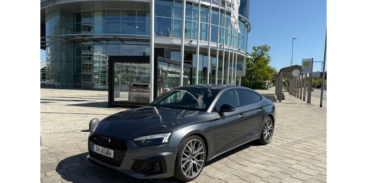 Audi A5 53.000 km 40.999 &euro; Ingolstadt 85049