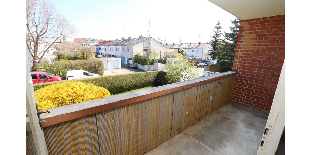 * Blick ins Grüne * ruhige 2-Zimmer-Wohnung * 2 sonnige Balkone * 1 Stellplatz * zentrumsnah * - Etagenwohnung Germering | Angebot:26677727