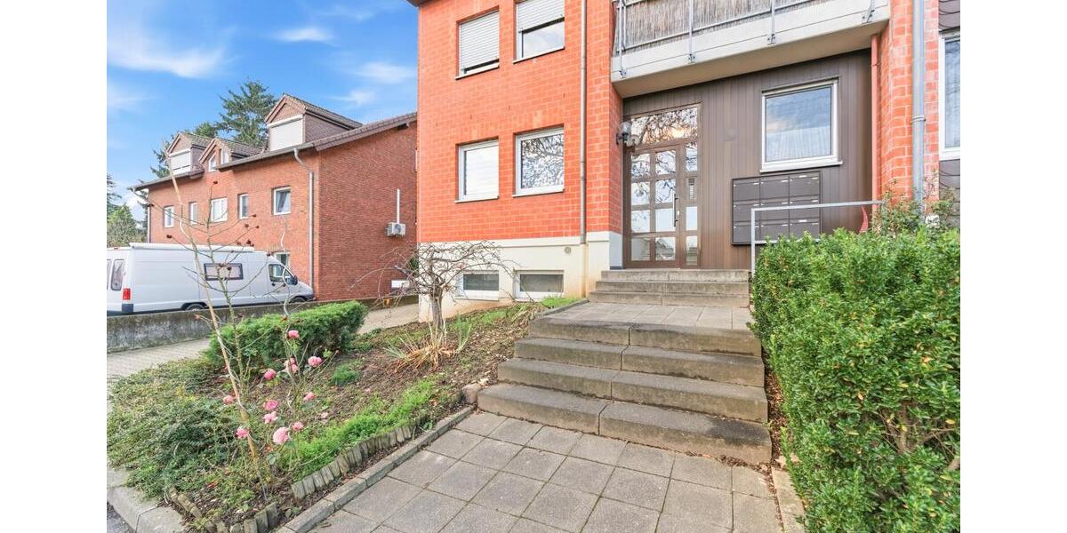Etagenwohnung Bergheim - 3 Zimmer, 86 m&sup2;, 1.215&euro; | Angebot:26625135
