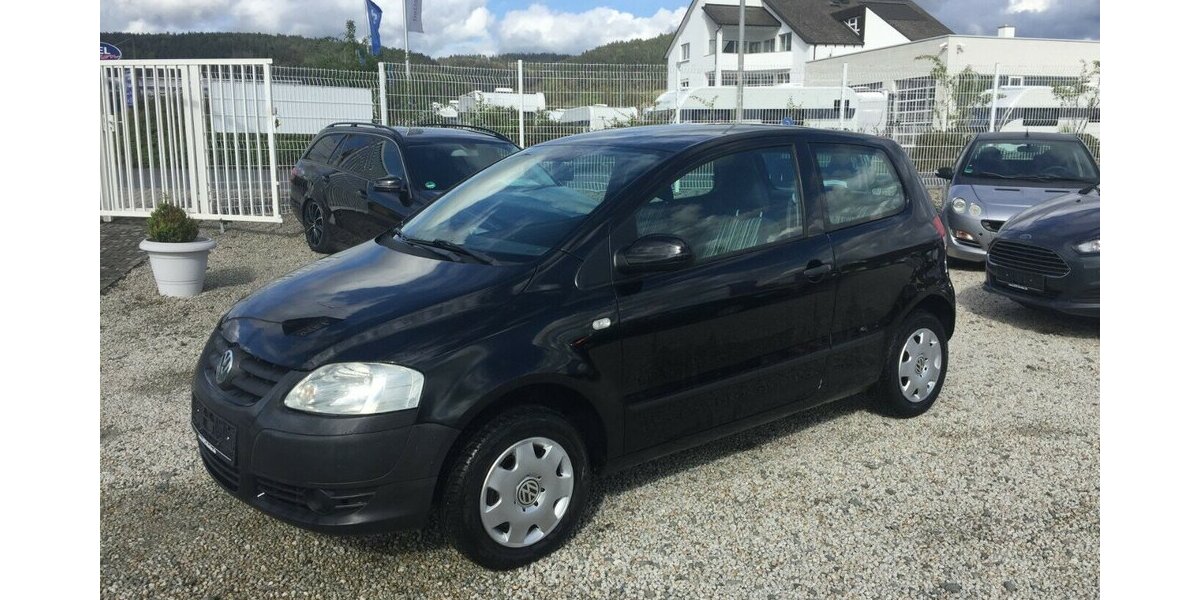 VW Fox Basis,Servol,Radio-CD,Tüv 01/28! 150.000 km 2.999 &euro; Himmelkron 95502