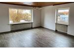 Erdgeschoßwohnung Pfreimd - 3 Zimmer, 98 m&sup2;, 700&euro; | Angebot:25415405