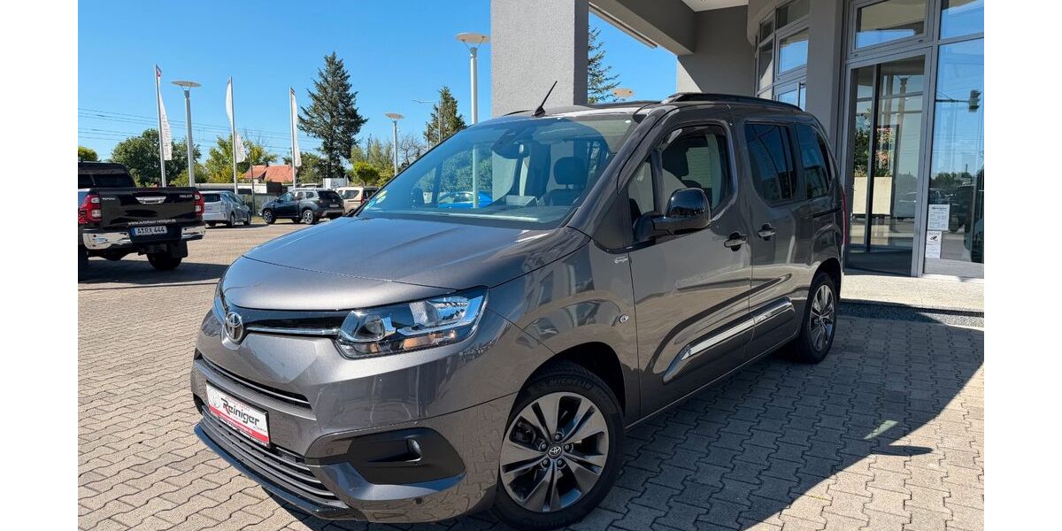 Toyota Proace City 22.999 km 26.999 &euro; Königsbrunn / Augsburg 86343