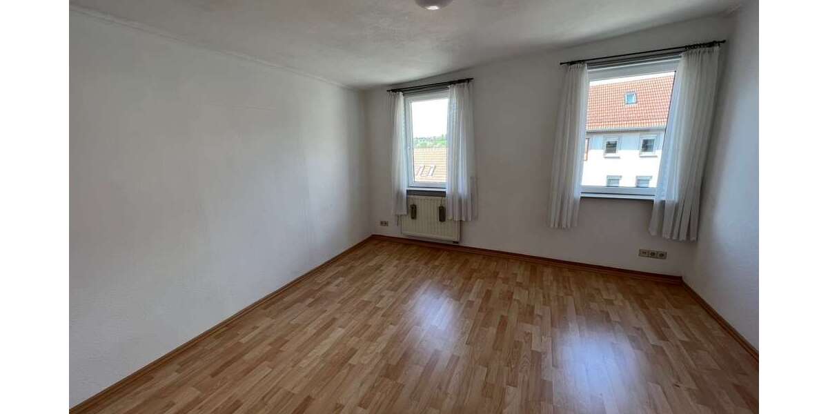 Etagenwohnung Marbach am Neckar - 3 Zimmer, 73 m&sup2;, 970&euro; | Angebot:27156512