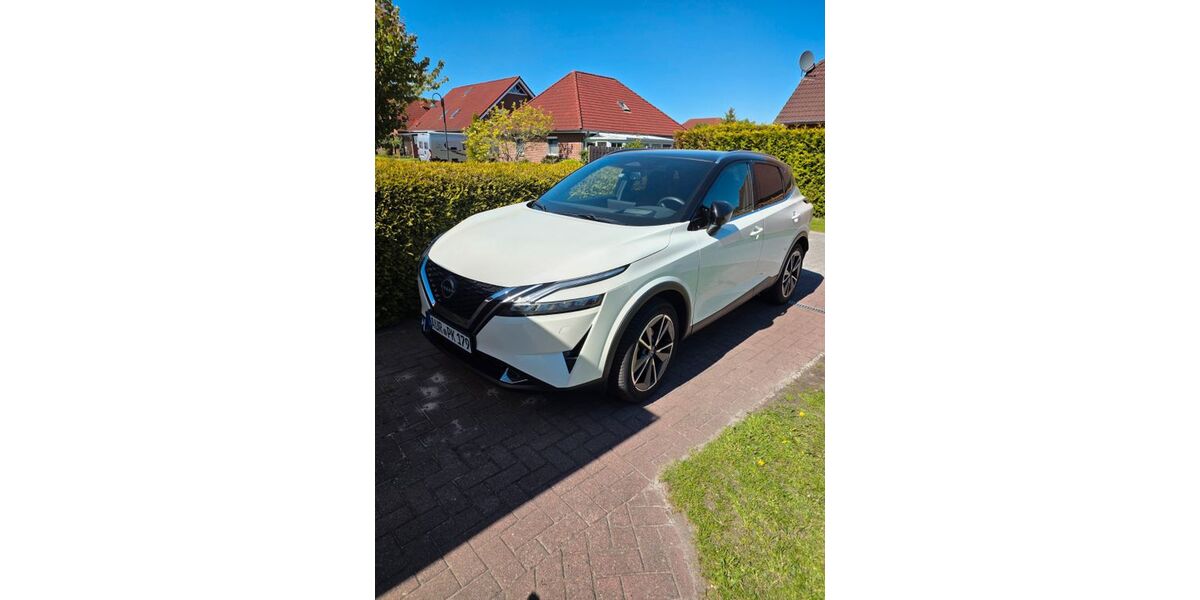Nissan Qashqai 27.000 km 24.900 &euro; Ihlow 26632