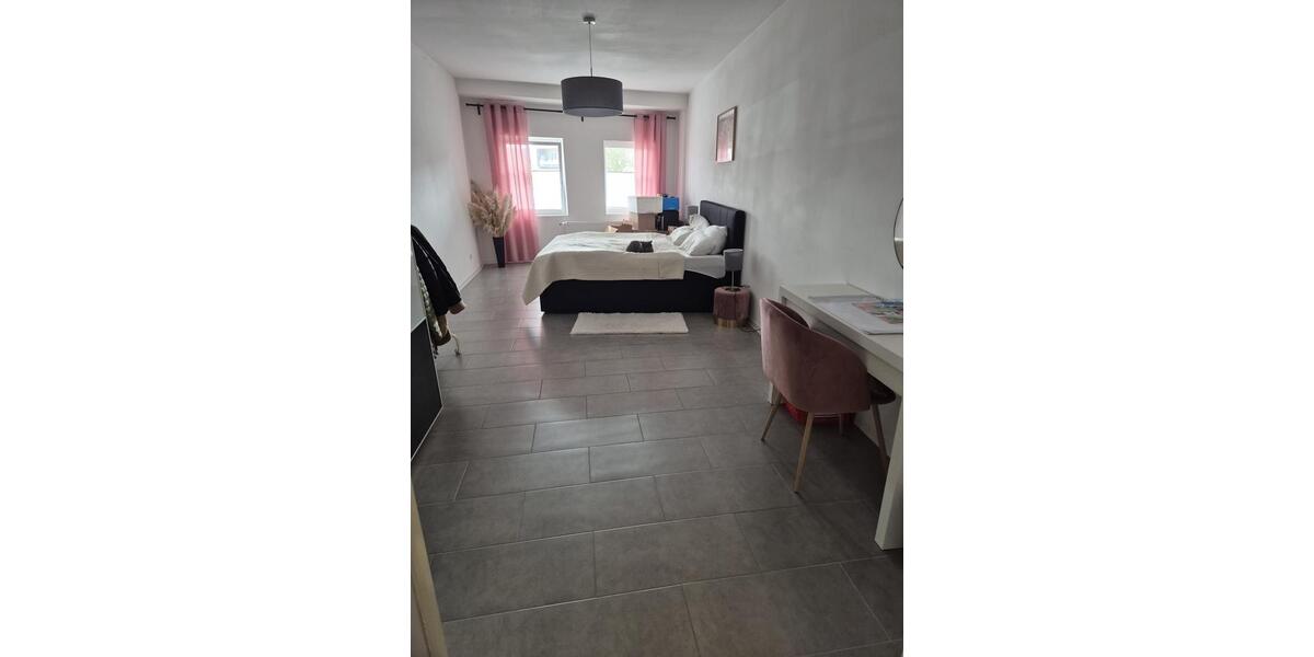 Erdgeschoßwohnung Saterland - 3 Zimmer, 80 m&sup2;, 600&euro; | Angebot:25567975