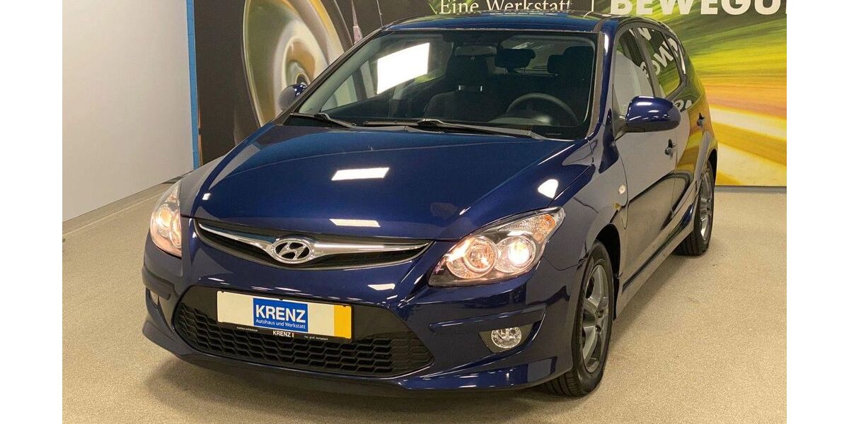 Hyundai i30 139.812 km 5.890 &euro; Paderborn 33100