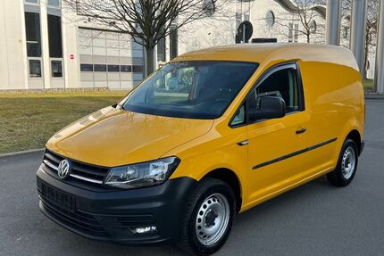 VW Caddy 215.000 km 8.690 &euro; Wiesbaden 65187