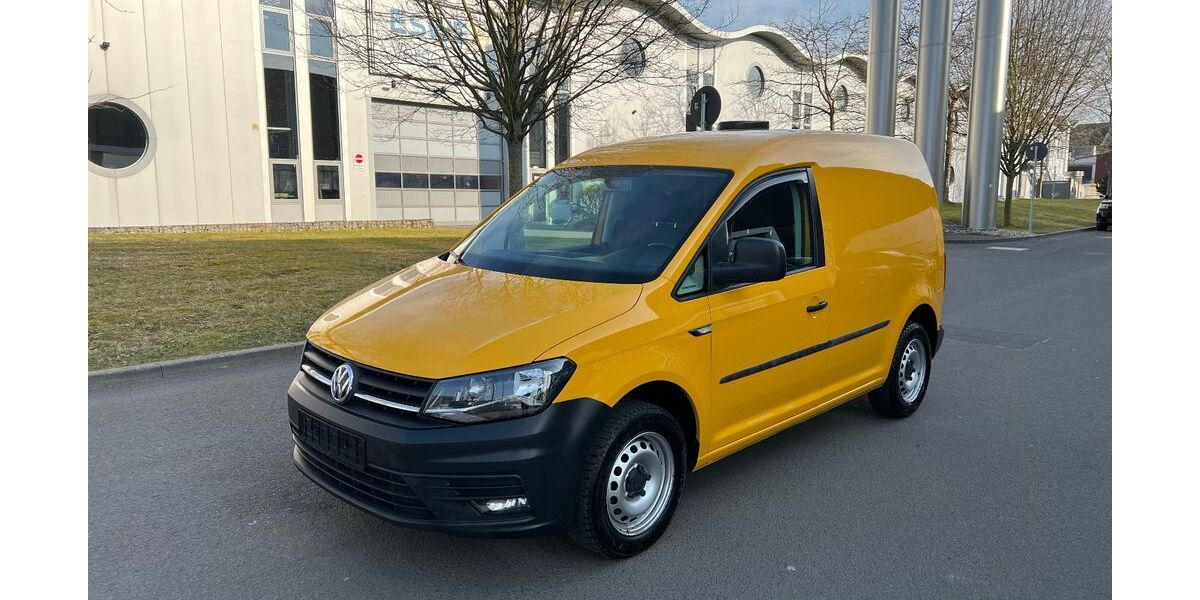 VW Caddy 215.000 km 8.690 &euro; Wiesbaden 65187