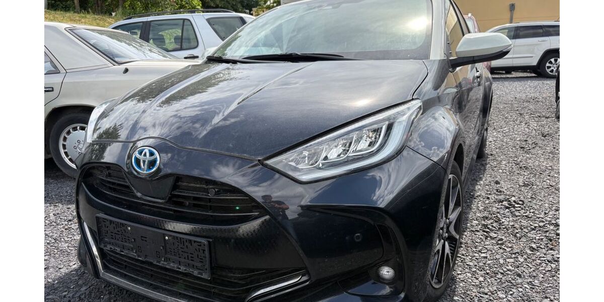 Toyota Yaris 91.444 km 14.950 &euro; Ochtendung 56299