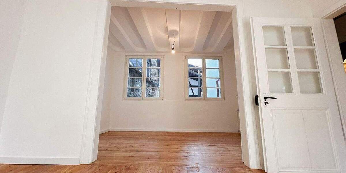 Einfamilienhaus Euskirchen Flamersheim - 7 Zimmer, 190 m&sup2;, 2.280&euro; | Angebot:25567141