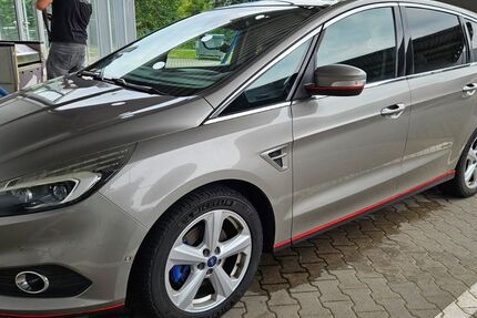 Ford S-Max 207.000 km 12.600 € Gütersloh 33334