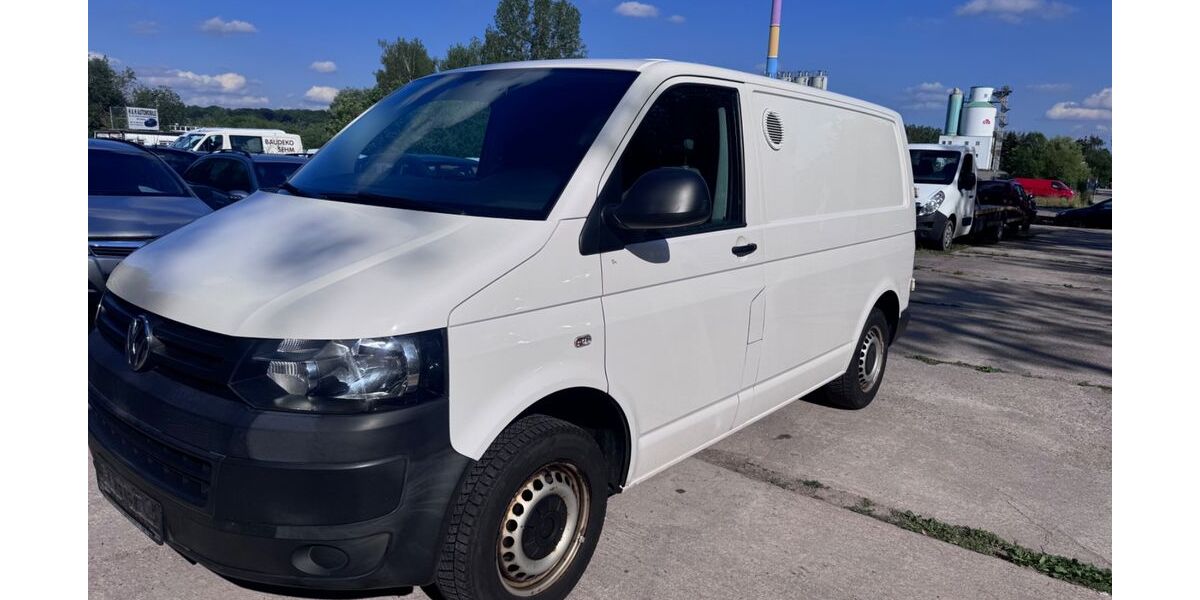 VW T5 Transporter 295.901 km 6.499 &euro; Chemnitz 09114
