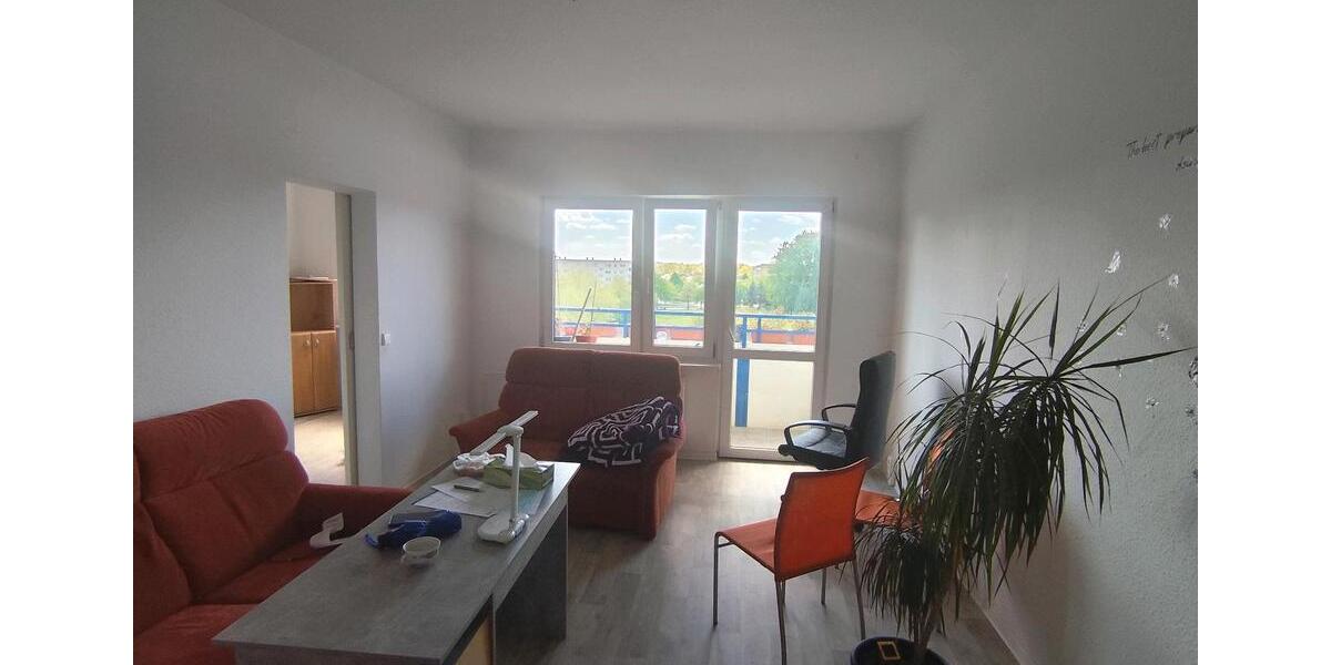 Etagenwohnung Güstrow - 3 Zimmer, 59 m&sup2;, 595&euro; | Angebot:26380140