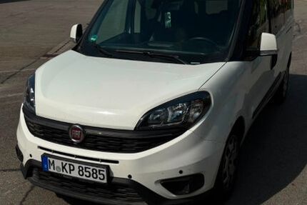 Fiat Doblo 69.700 km 15.900 &euro; München 80999