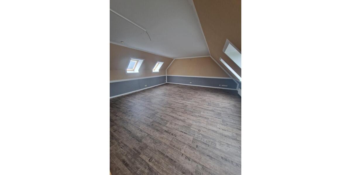 Dachgeschoßwohnung Wittenförden - 2 Zimmer, 67 m&sup2;, 620&euro; | Angebot:25363148